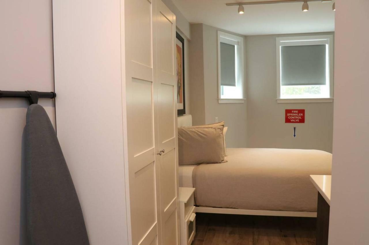 Stylish Studio In Brookline-5Min Train To Boston.. #2 Exterior foto